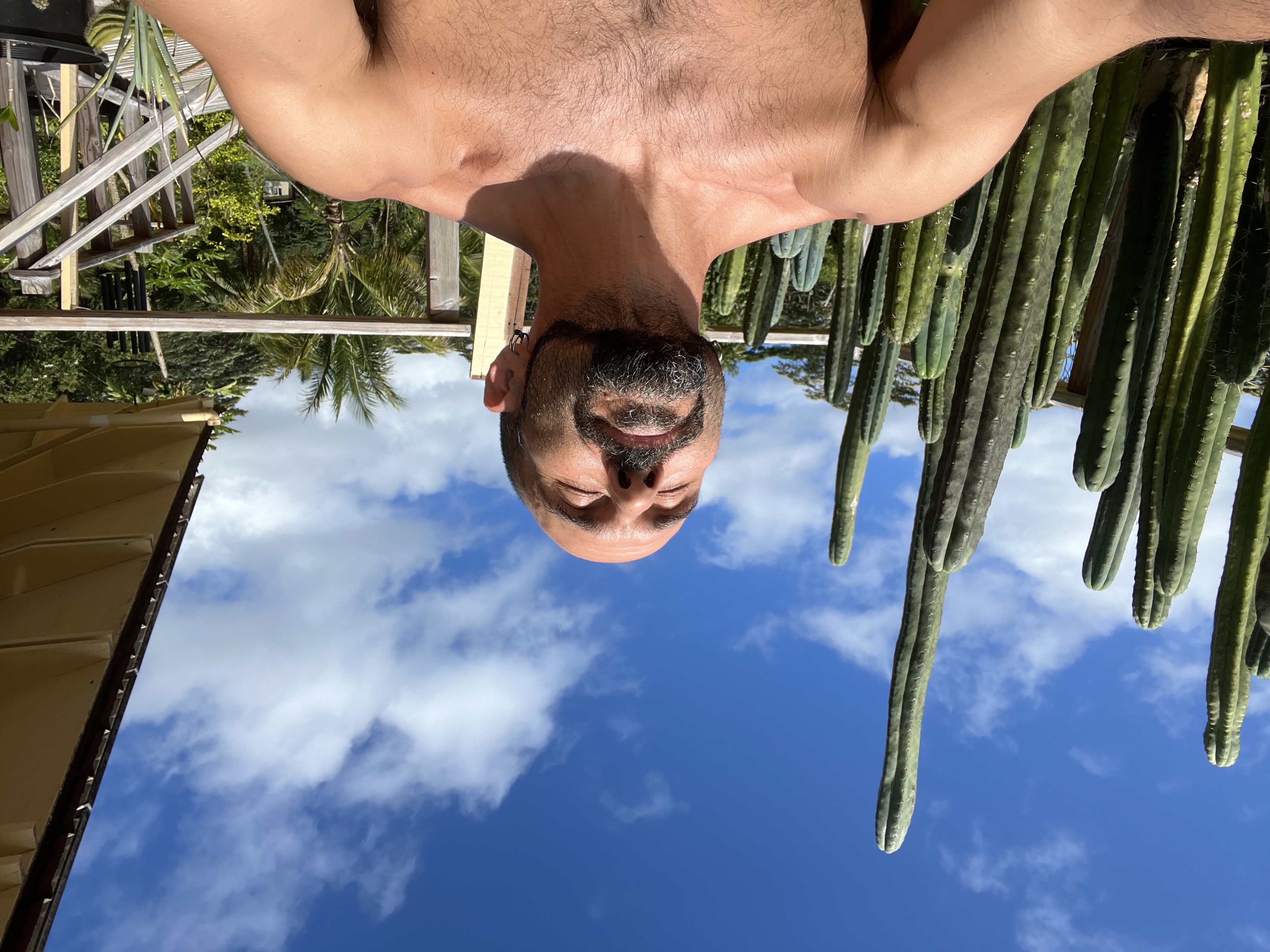 Spiro Apollo Santo in 19.425°, -154.924° — Member on Land Share Network
