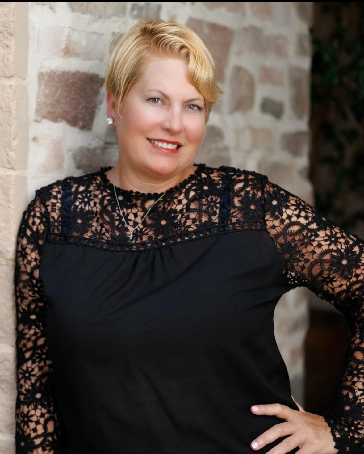 Stephanie Sundell in 33.218°, -117.254° — Member on Land Share Network